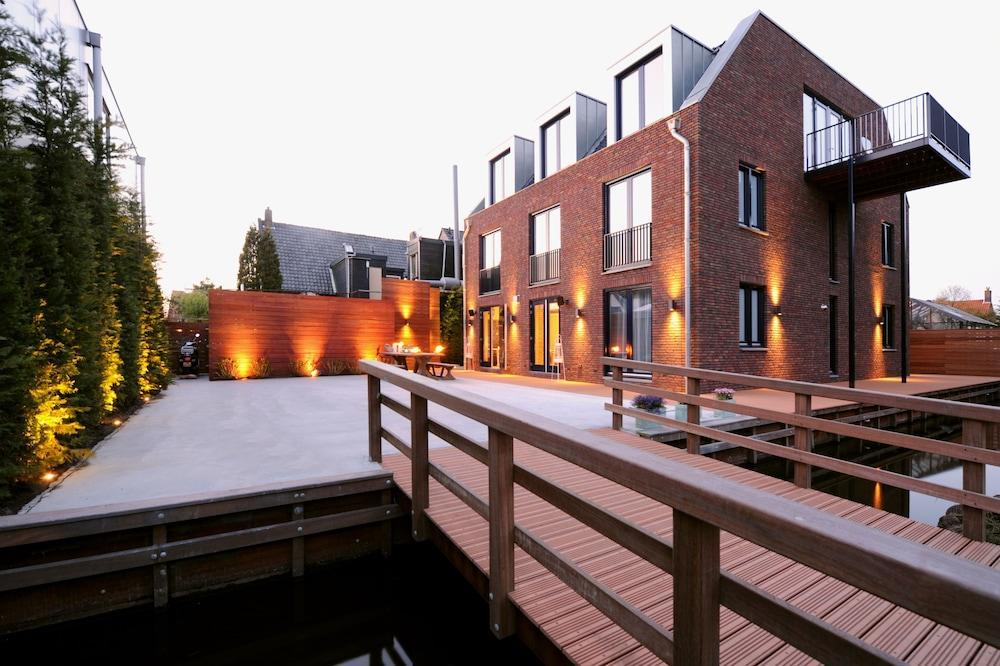 Blue Mansion Hotel Aalsmeer Eksteriør bilde